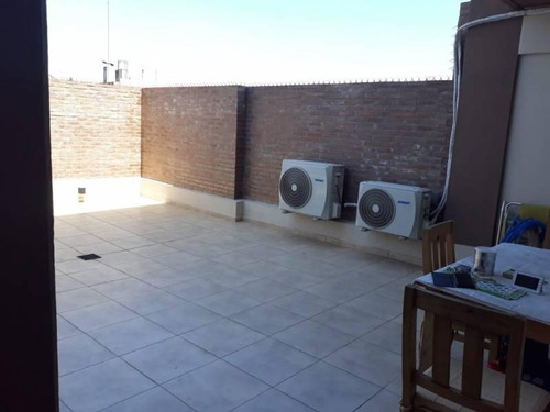 Imagen 10 de 13 de Se Vende Hermoso Departamento, 2 Dormitorio, Con Patio Exclusivo, Zona Abasto.