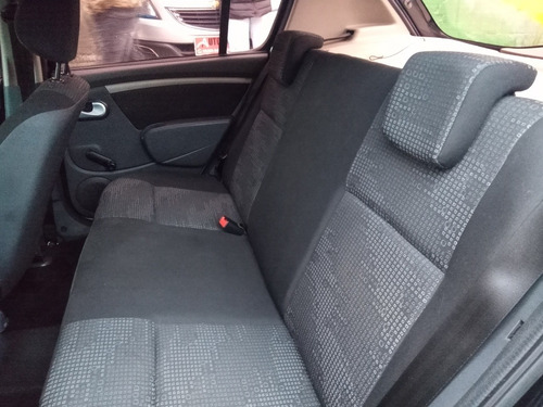 Imagem 14 de 18 de Renault Sandero 2011 1.6 Expression Hi-torque 5p