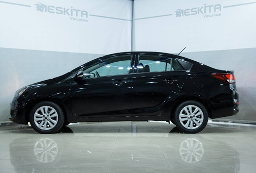 Imagem 3 de 15 de Hyundai Hb20s 1.6 Comfort Plus 16v Flex 4p Automático