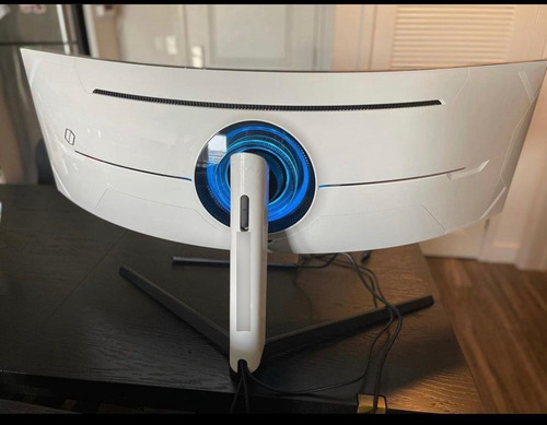 Imagen 5 de 6 de Samsung 49-inch Odyssey G9 Gaming Monitor