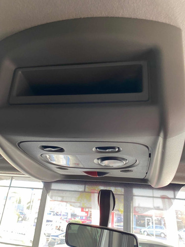 Imagen 13 de 23 de Renault Master 2.3 Minibus 14+1