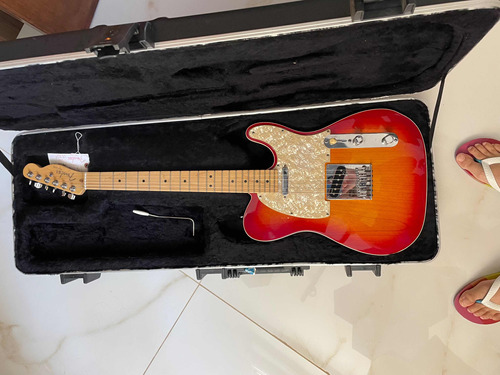 Guitarra Fender Telecaster American Deluxe