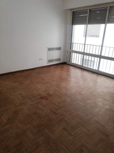 Imagen 1 de 5 de Dpto. 1 Dor 2 Baños Av. Gral Paz 133 Centro