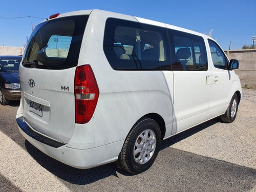 Hyundai New H1 Gls Tci 2.5 2010