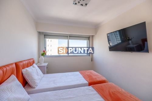 Imagen 7 de 24 de Apartamento Reciclado En Excelente Ubicación