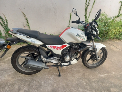 Imagen 2 de 15 de Benelli Tnt15