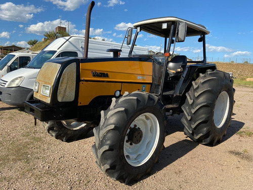 Trator Valtra Bm 110