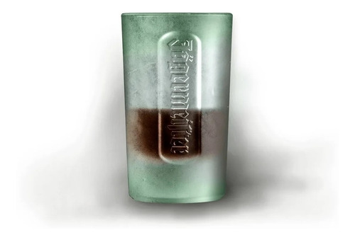 Imagen 3 de 9 de Pack Licor Jagermeister 700ml + 2 Vasos Shot Oficiales.