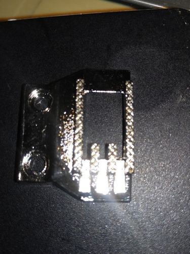 Imagen 2 de 2 de Dientes Máquina De Coser Negrita Singer (repuesto)