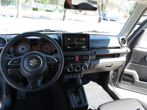 Imagen 14 de 15 de Suzuki Jimny Glx Ta