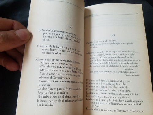 Cien Poemas Kabir Poesia Mistica Hindú Edicomunicacion