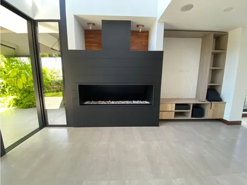 Hermosa Casa Para La Venta En Llanogrande