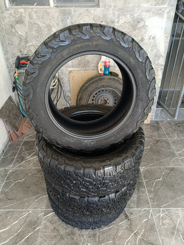 Bfgoodrich All Terrain 109 Carga Llantas Camiones (Usado)