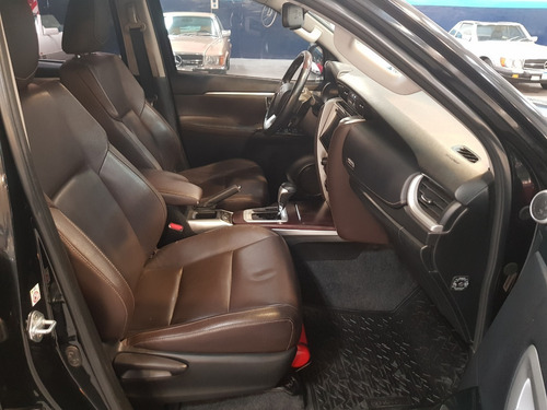 Imagen 10 de 15 de Toyota Sw4 4x4 Srx 2.8 Tdi - Blindado Rb2 - Proglassblind