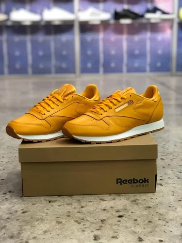 Tenis Reebok Classic Mu