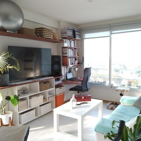 Imagen 2 de 14 de Excelente Departamento De 2 Ambientes Con Cochera Y Baulera