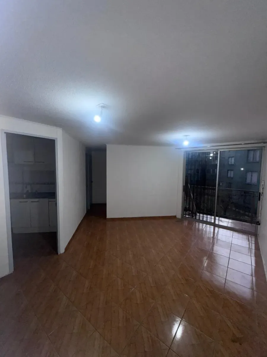 Imagen 3 de 8 de Acogedor Departamento En Arriendo 2 Dormitorios, 1 Baño