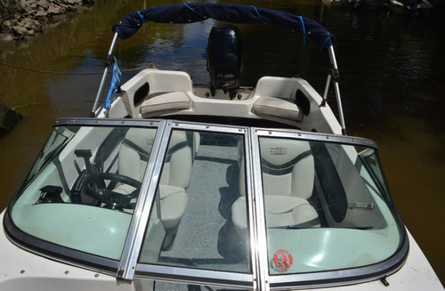 Lancha Bahamas Open Sport 440. Motor Mercury 40 Hp. 2006