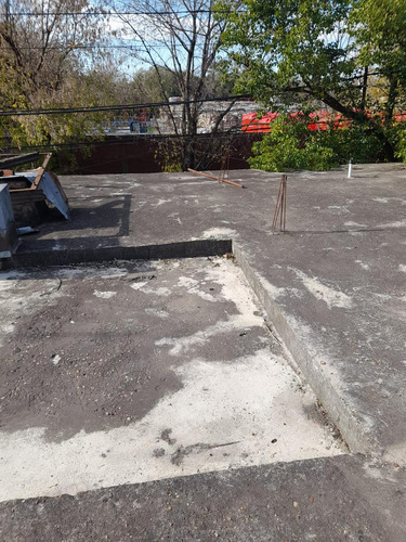 Terreno Con Mejoras