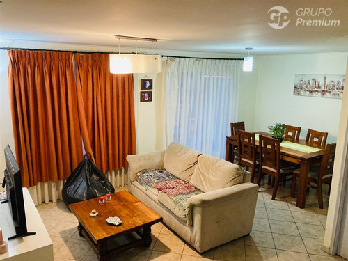 Casa En Venta En Valles Del Country Talca