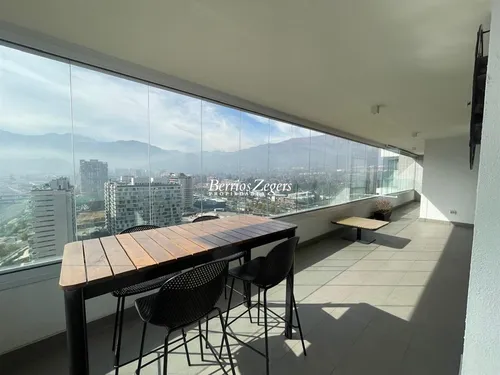 Departamento En Venta De 4 Dorm. 3 Baños Condomi En Vitacura
