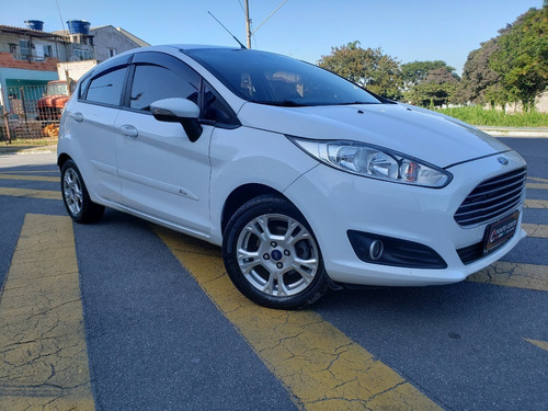 Imagem 1 de 18 de Ford New Fiesta Hatch Se 1.6 Flex 2015