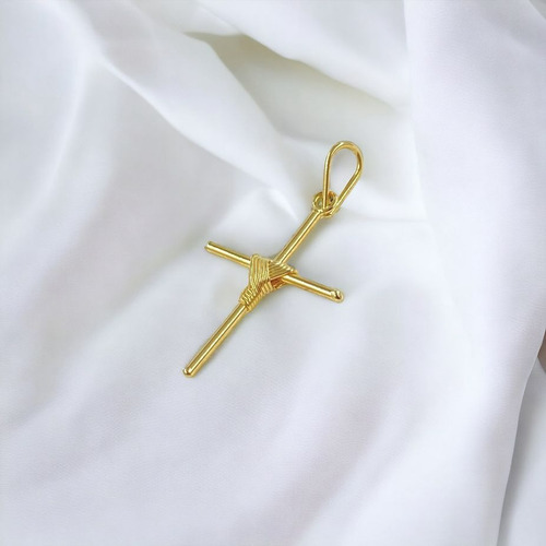 Pingente De Ouro 18k Cruz Fio Com Garantia Vitalícia
