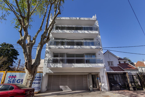 Olive Al 900 - Venta Departamento 2 Dormitorios Opcion Cochera En Rosario