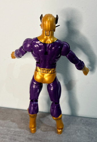 Marvel Legends Batroc Tanos Infinite (Usado)