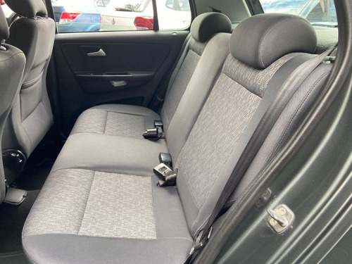 Volkswagen Fox Fox 1.6 MI 8V FLEX 4P MANUAL