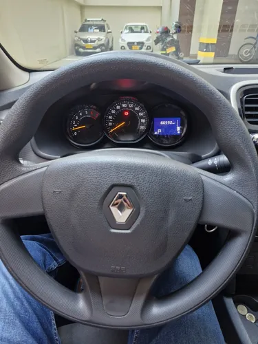 Renault Logan 1.6 Expression
