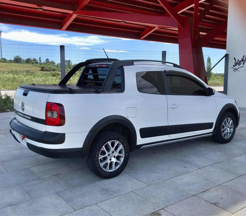 Volkswagen Saveiro 1.6 Cross Gp Cd 101cv 2016