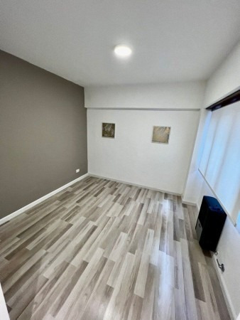Imagen 8 de 10 de Venta De Departamento 3 Ambientes Reciclado