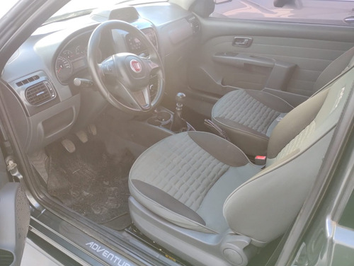 Fiat Strada Adventure 1.6 2016, Concesionario Oficial