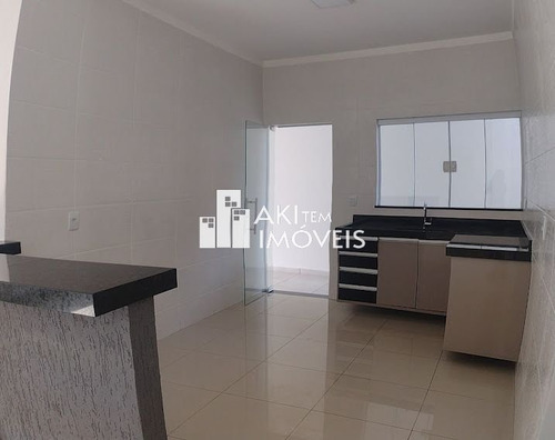 Imagem 9 de 30 de Excelente Residência Com 3 Dormitórios Sendo Um Suíte, Bairro Vista Bela! - 10661