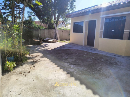 Imagem 3 de 13 de Casa Com Dois Quartos No Balneário Canoas - Cg0190-1