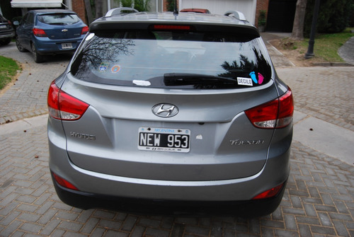 Imagen 13 de 18 de Hyundai Tucson 2.0 4x2 Gl At 2013