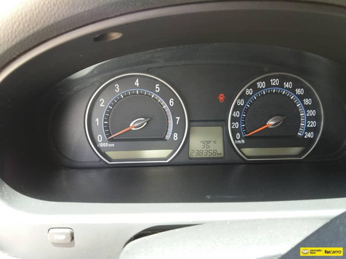 Kia Optima V6 Xe