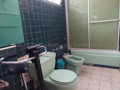 Imagen 16 de 27 de Casa En Venta Cantarrana Maracay 780mt2 Economica / 04122618817 Estef 22-7082