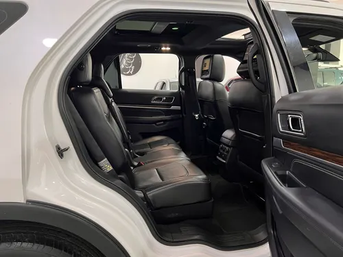 Ford Explorer 2.3 Limited 4x4