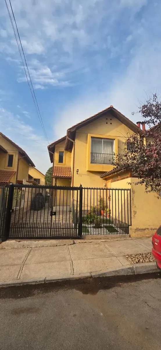 Imagen 3 de 22 de Casa De 2 Pisos En Microbarrio Tipo Condominio