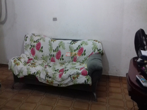 Casa Terrea No Bairro Vila Sacadura Cabral Em Santo Andre Com 02 Dormitorios - V-29359