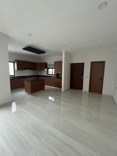 Casa De 1 Piso En Frac. Playas Del Conchal, Riviera Veracruzana, Alvarado
