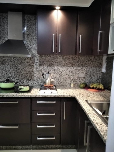 Imagen 7 de 12 de Vendo Apartamento En Colinas De Santa Monica / 0414-3907836