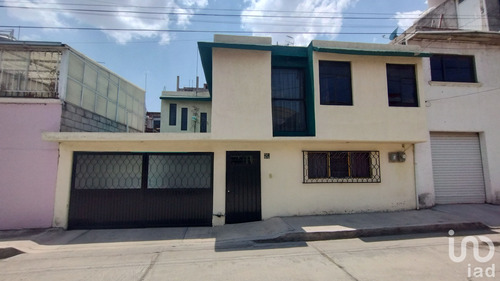 Venta Casa 4 Ambientes Plutarco Elías Calles