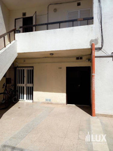 Imagen 8 de 11 de Venta Departamento 1 Dorm Pb - La Paz 1400 - Abasto