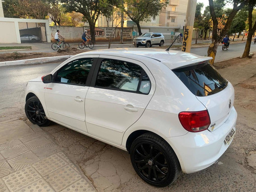 Imagem 6 de 9 de Volkswagen Gol 2012 1.0 Trend Total Flex 5p