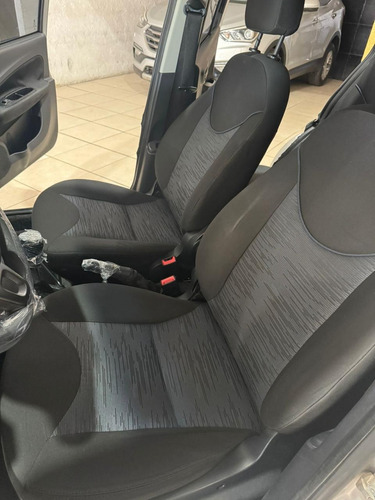 Fiat Uno 1.0 Attractive Flex 5p