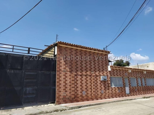 Imagen 1 de 15 de Marol Rentahouse Vende Galpon En Ciudad Alianza Guacara 22-8705
