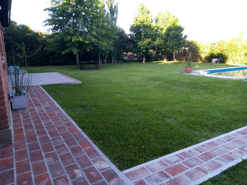 Imagen 7 de 18 de Casa En Alquiler Temporario Funes Town